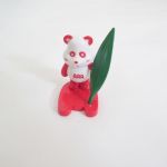 AAA(トリプルエー) アミューズメント景品 ペンスタンドフィギュア(赤)