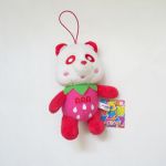 AAA(トリプルエー) アミューズメント景品 いちごぬいぐるみ(赤)