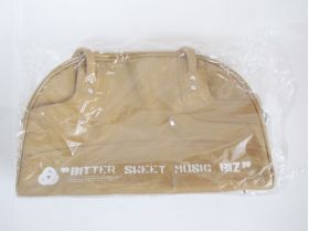 ポルノグラフィティ(ポルノ) 5th LIVE CIRCUIT "BITTER SWEET MUSIC BIZ" エナメルボストンバッグ(茶)