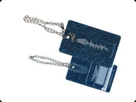 骨ロゴアクリルストラップ付 パスケース