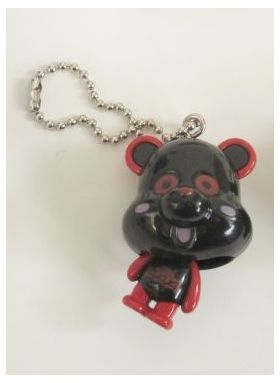 AAA(トリプルエー) アミューズメント景品 え～パンダ プラプラマスコット黒(赤)