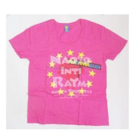 ナオト・インティライミ(NAOTO) アリーナツアー2012 ～ツアーって言っても横浜と大阪の2ヶ所だけだけど…。背伸びしたってええじゃないか!師走にお祭りしたってええじゃないか!～ ロゴTシャツ ピンク