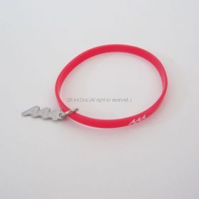 AAA(トリプルエー) a-nation’12 シリコンバンド(赤)